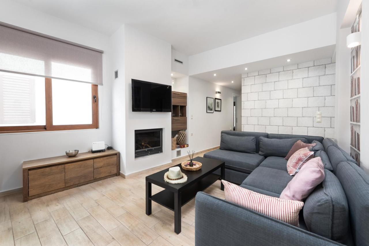 Ritas Modern In-City House Rhodes City 外观 照片